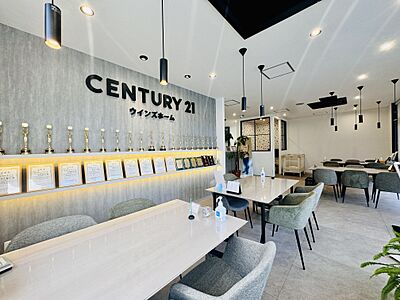 店舗内観