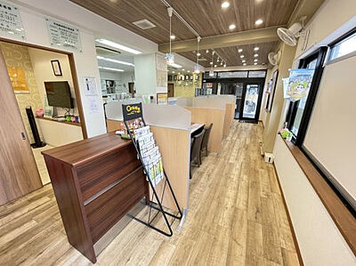 店舗内観