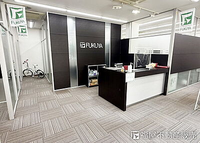 店舗内観