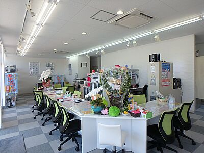 店舗内観