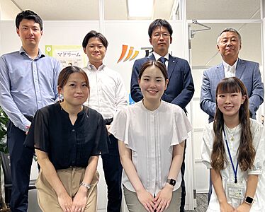 社員画像