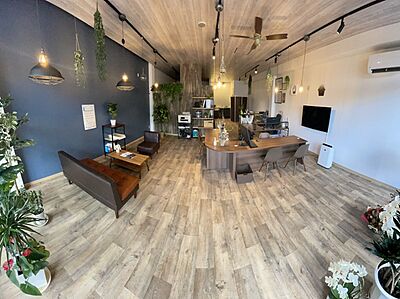 店舗内観