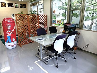 店舗内観