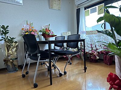 店舗内観