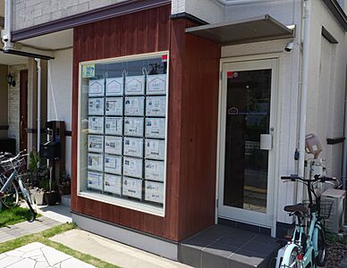 店舗外観
