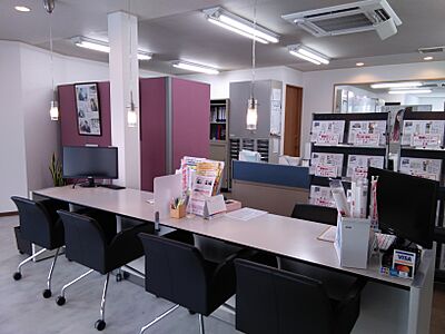 店舗内観