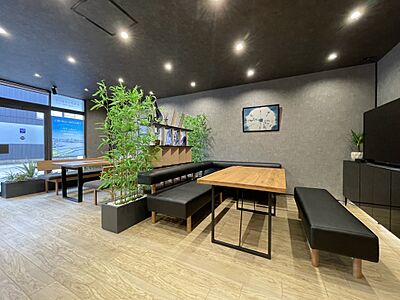 店舗内観