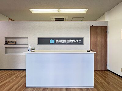 店舗内観